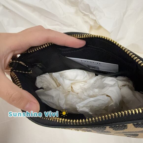 NWT Coach Nolita 19 Shoulder Bag With Leopard Print CBM66 Gold/Leopard Multi - Picture 2 of 9